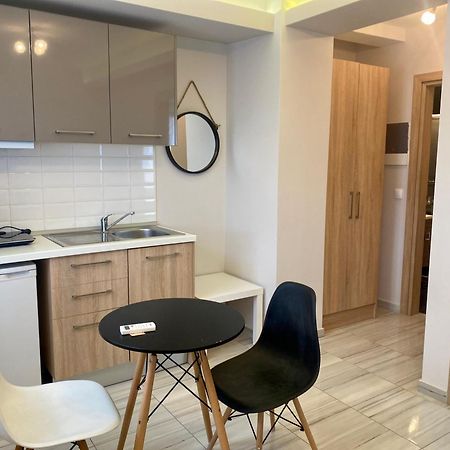 Thomas Studios & Apartments Paralia מראה חיצוני תמונה